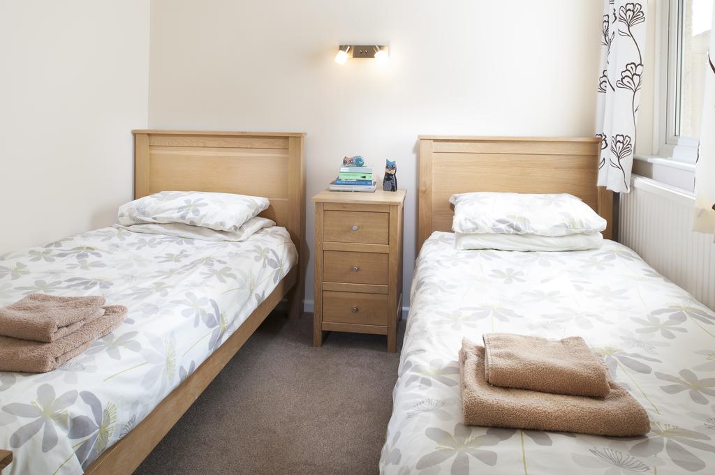 Gwithian Holidays Hayle Chambre photo