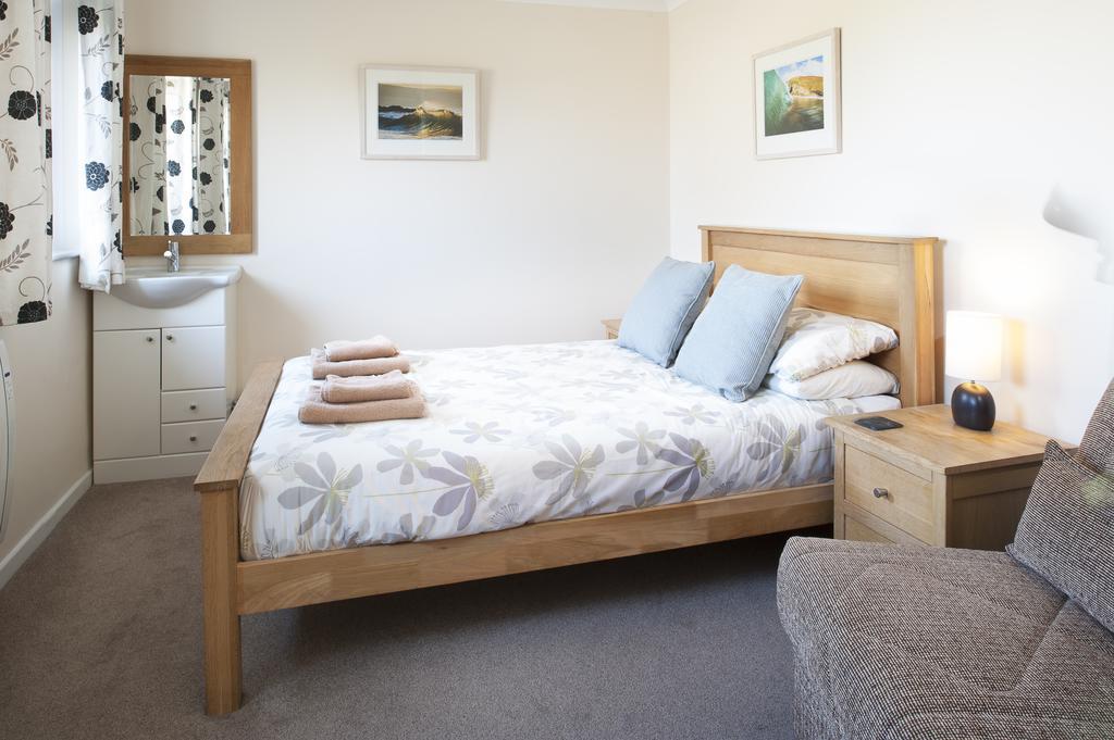 Gwithian Holidays Hayle Chambre photo