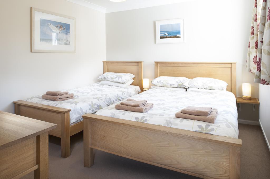 Gwithian Holidays Hayle Chambre photo